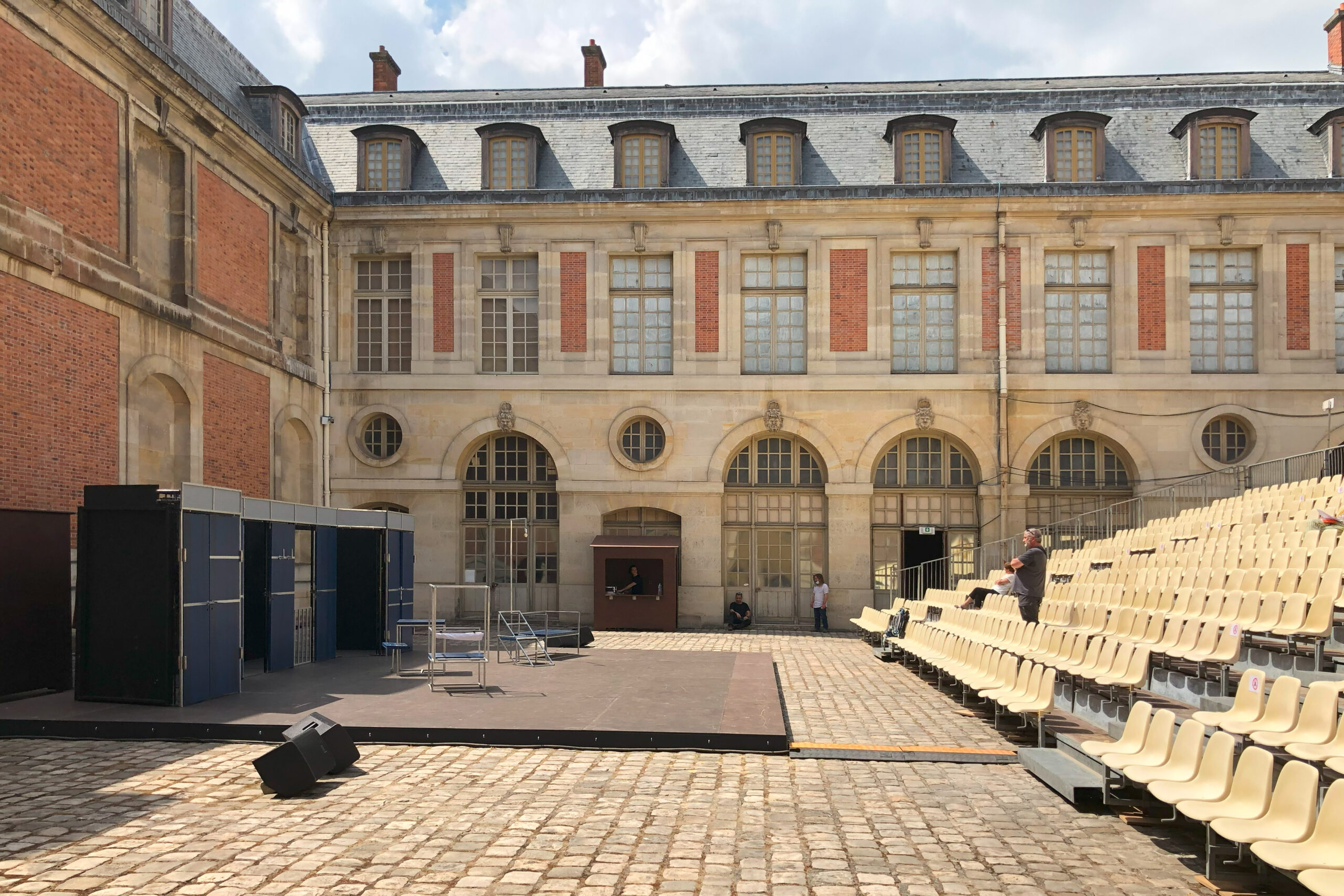 Ecuries Ribadier2 copie